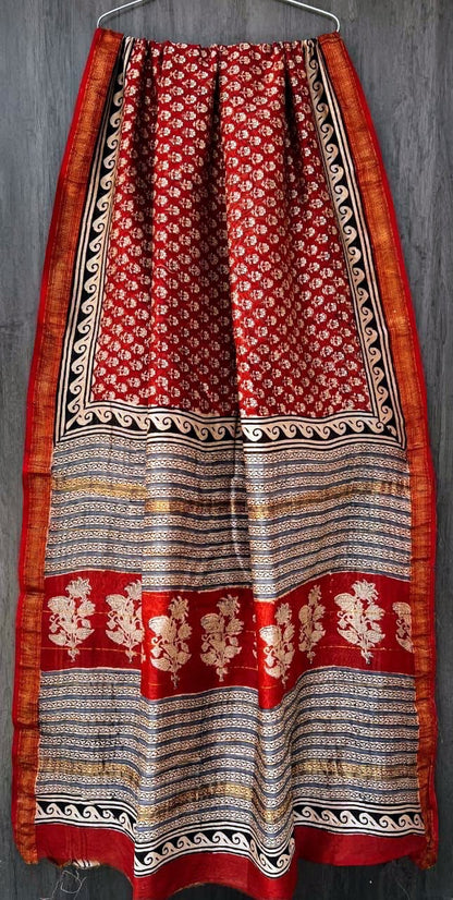 Maheshwari Silk Cotton - Red Floral