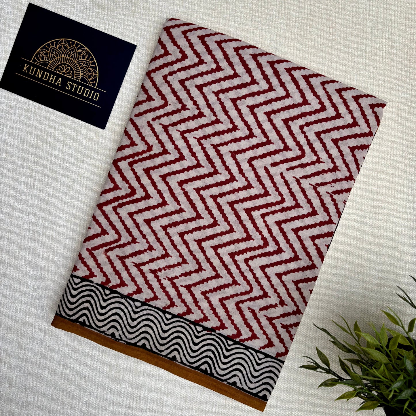 Mul Cotton Handblock - Red Zigzag